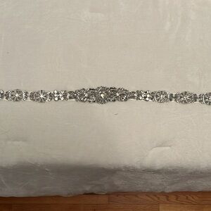 Elegant Silver Rhinestone Belt